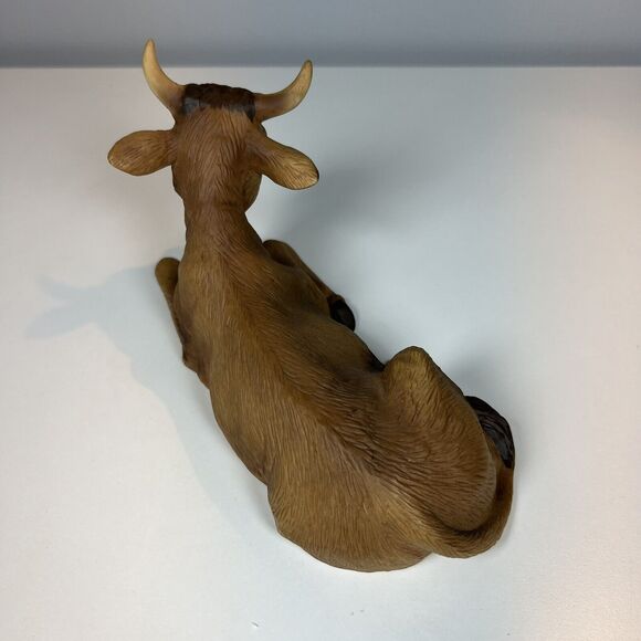 Kirkland Nativity Replacement Porcelain Sitting Bull Ox Set 75177 - Picture 4 of 5